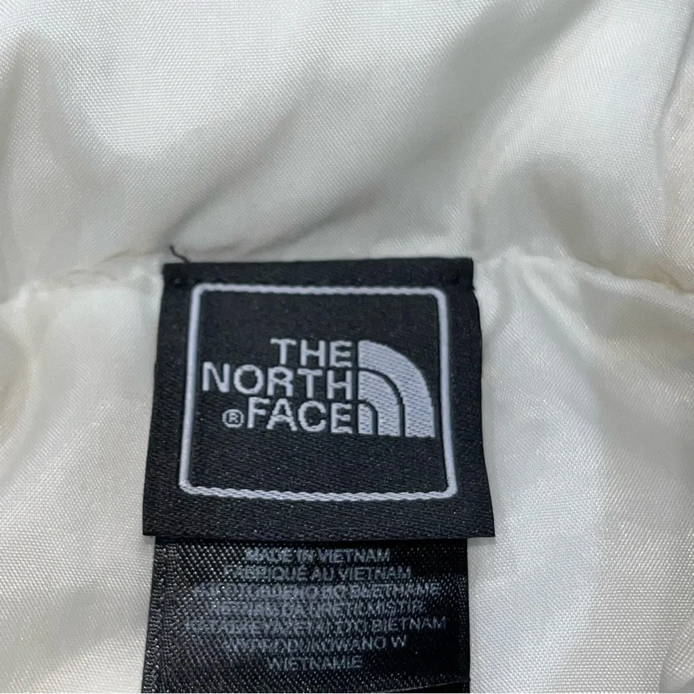 The North Face 550 Bronze Satin Down Puffer Jacket Coat Women’s size Small - Picture 9 of 14